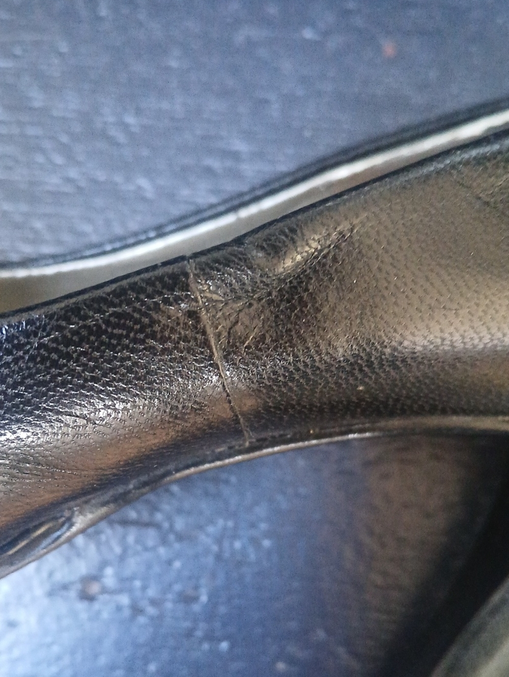 Bandolino Women's Black Leather Pump 4" Heels Classic Boflexible Size 6 - Picture 15 of 16